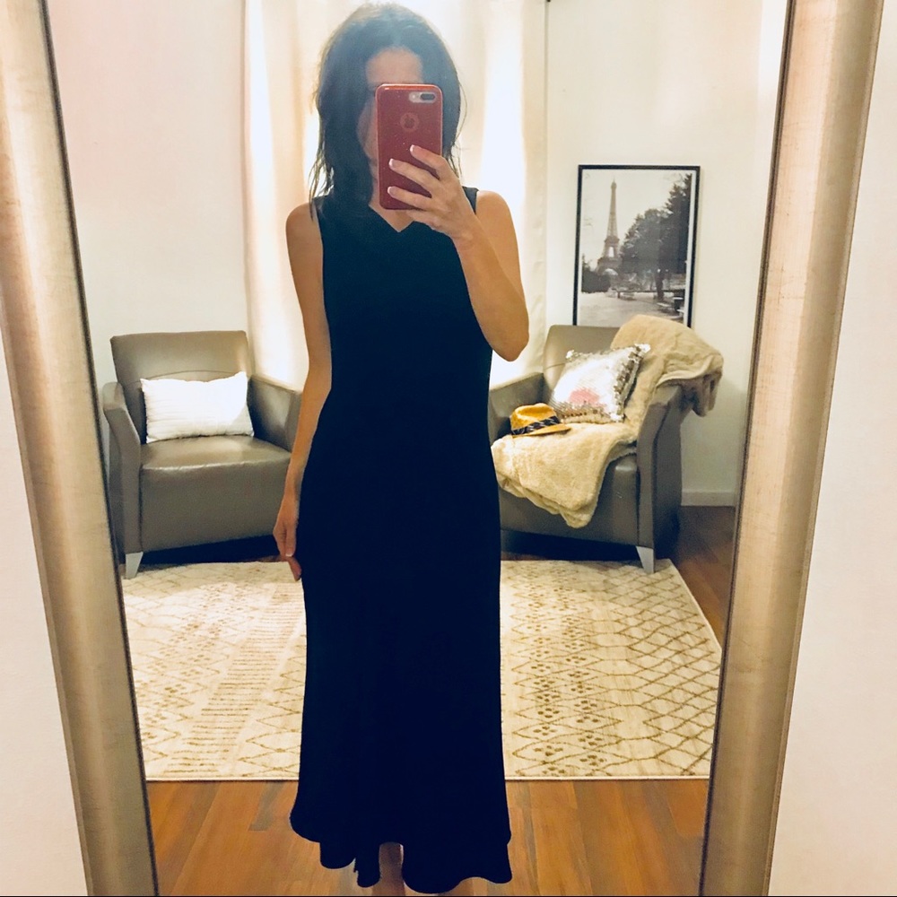 chiffon v neck bridesmaid dress Lavetir Dresses for Women A-Line V-Neck Short Sleeves Split Side Wedding Guest Gowns with Pockets & Split Side Made In_Italy Request swatches to experience Size:US 7.5 / EU 38.5 Replying to @diary.of.mani highly